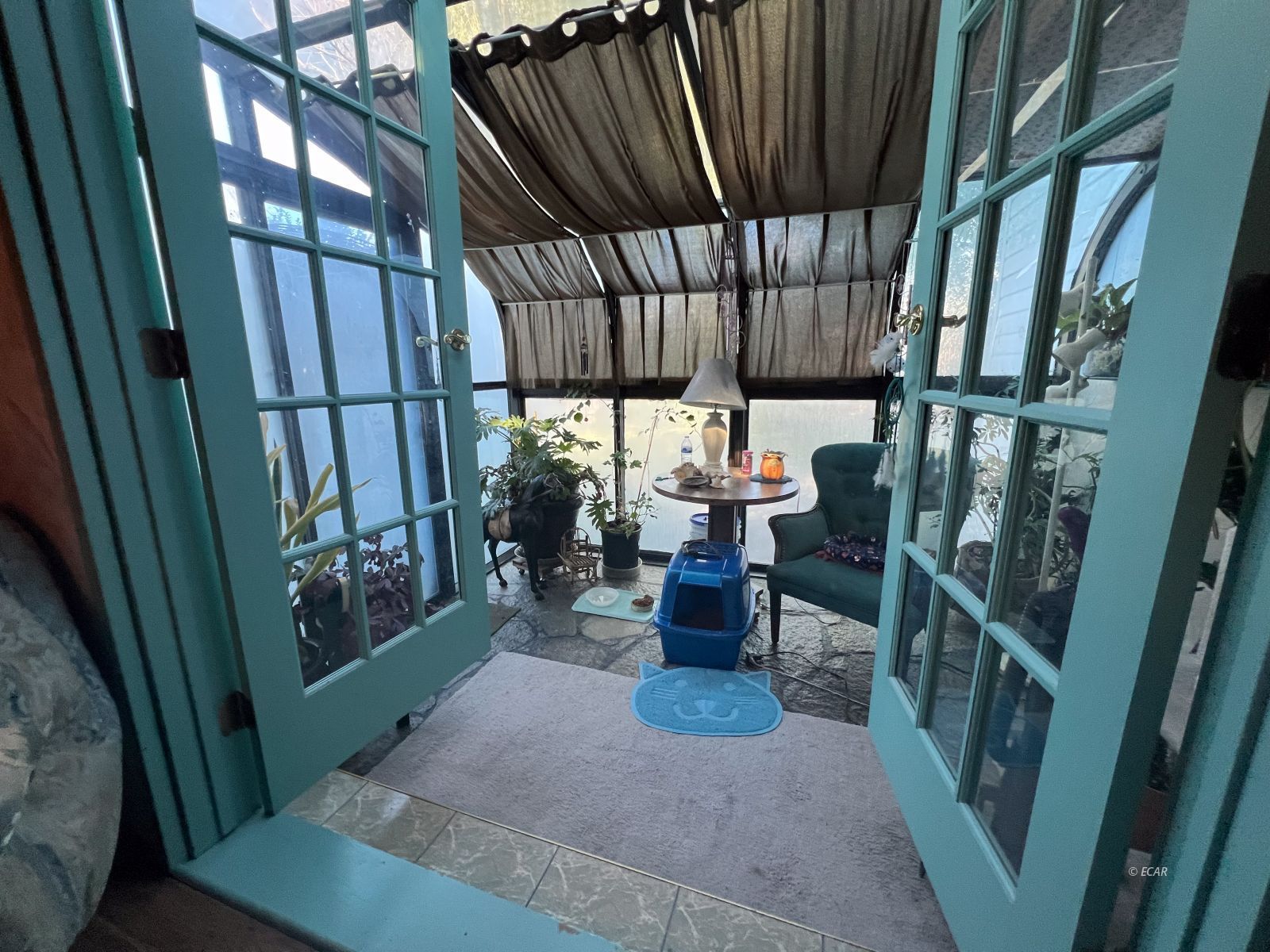5113 Victory Boulevard Property Photo 16