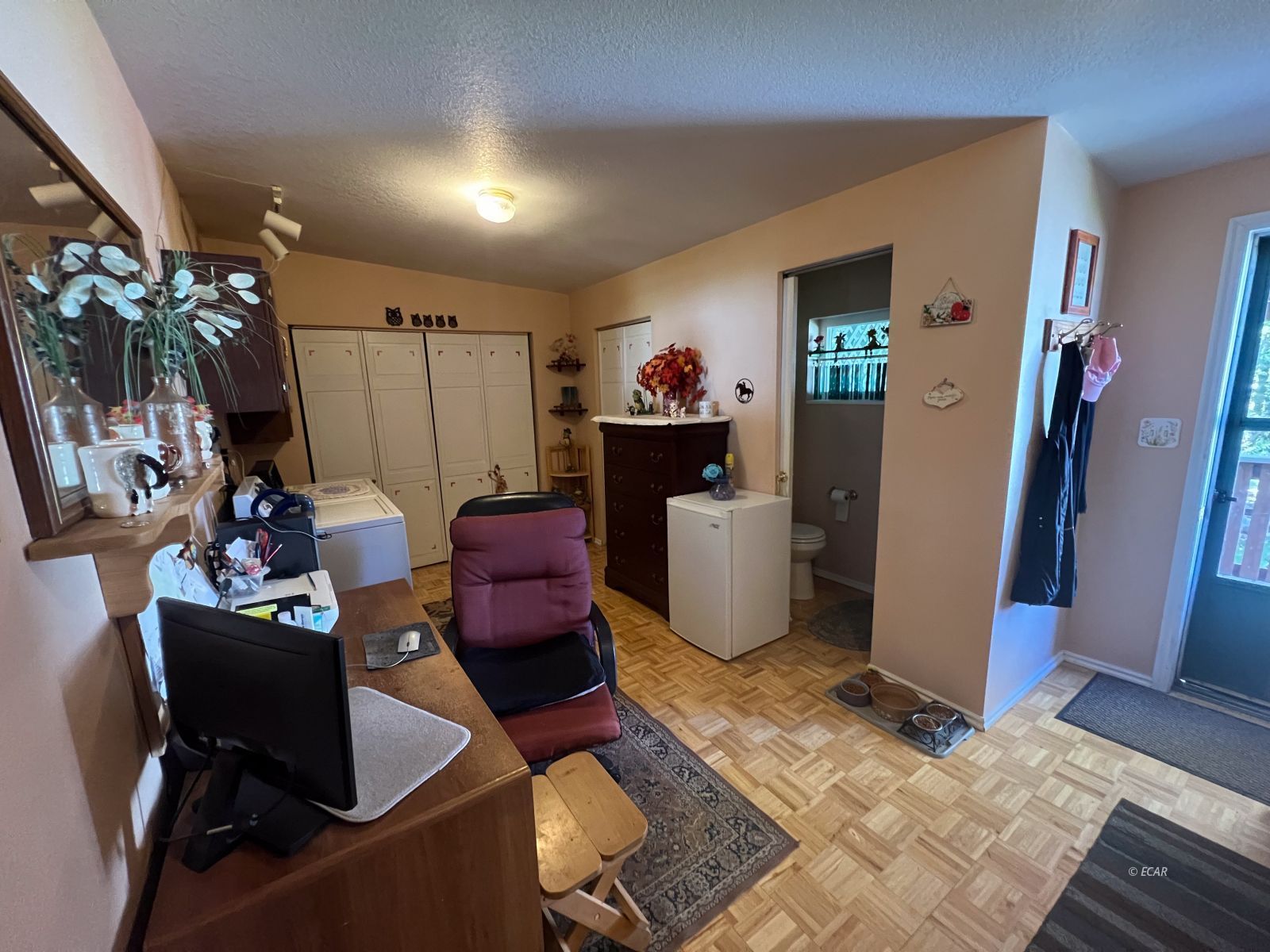5113 Victory Boulevard Property Photo 20