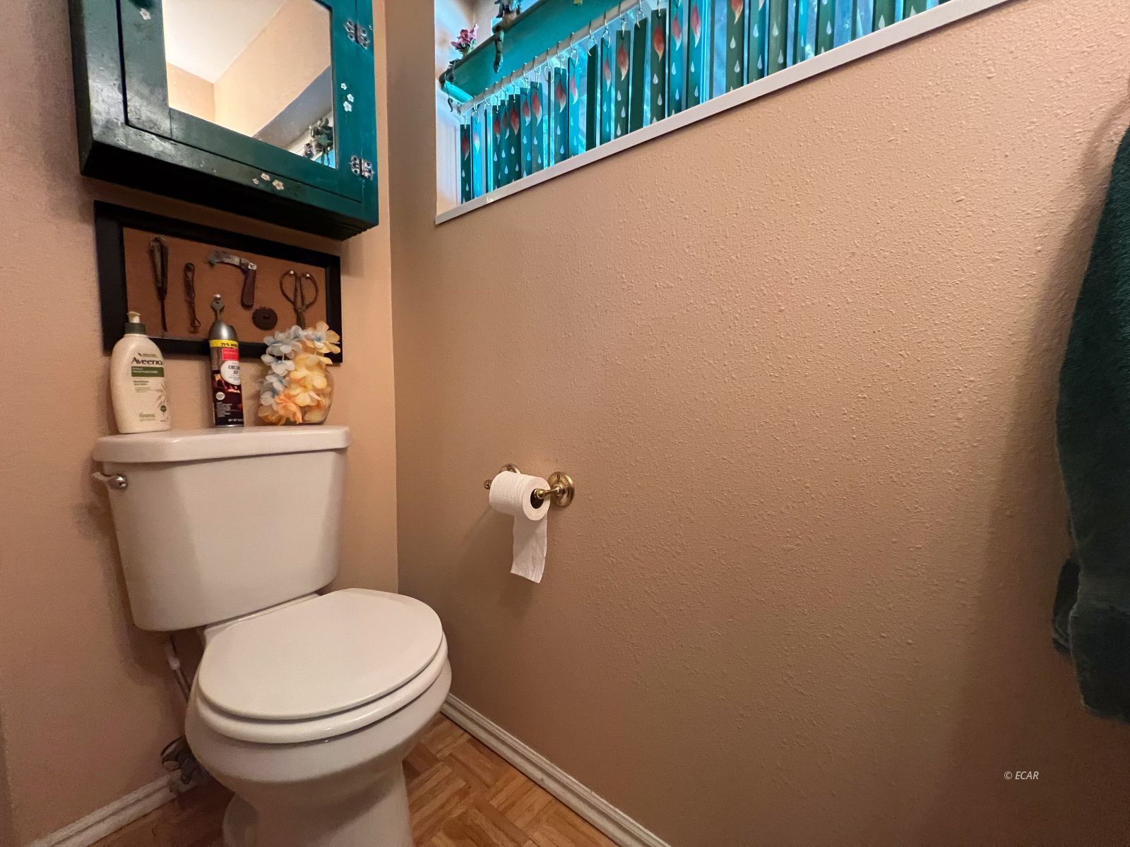5113 Victory Boulevard Property Photo 23