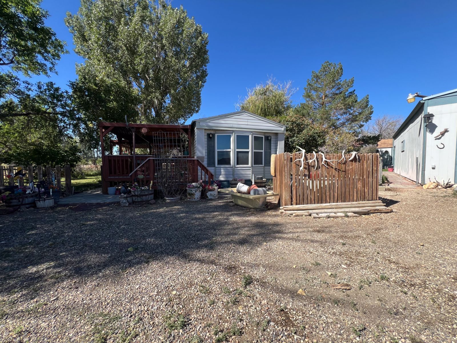 5113 Victory Boulevard Property Photo 33
