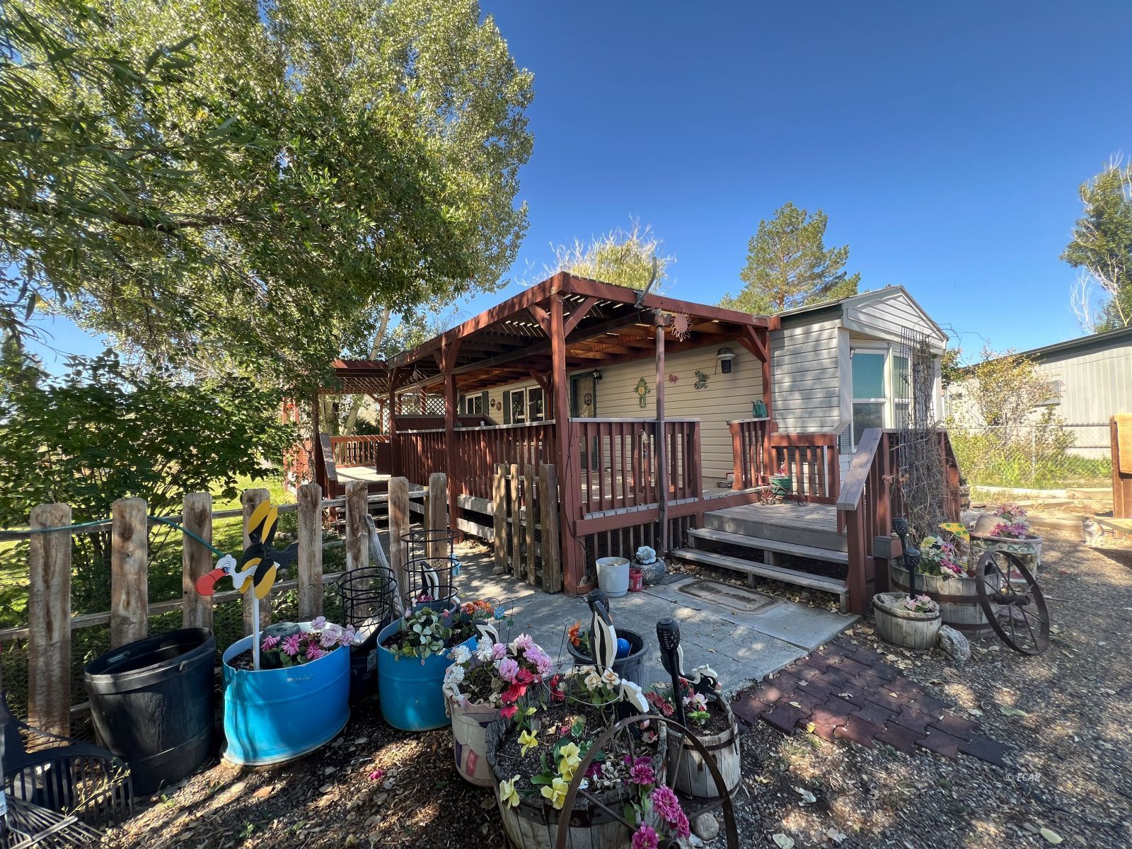 5113 Victory Boulevard Property Photo 34