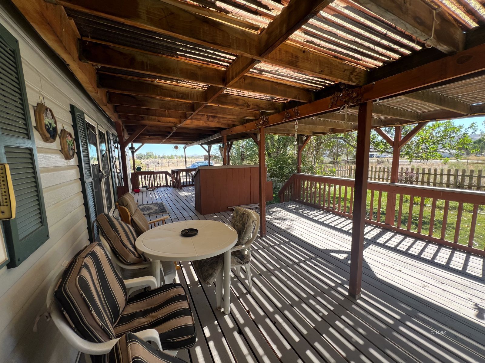 5113 Victory Boulevard Property Photo 37