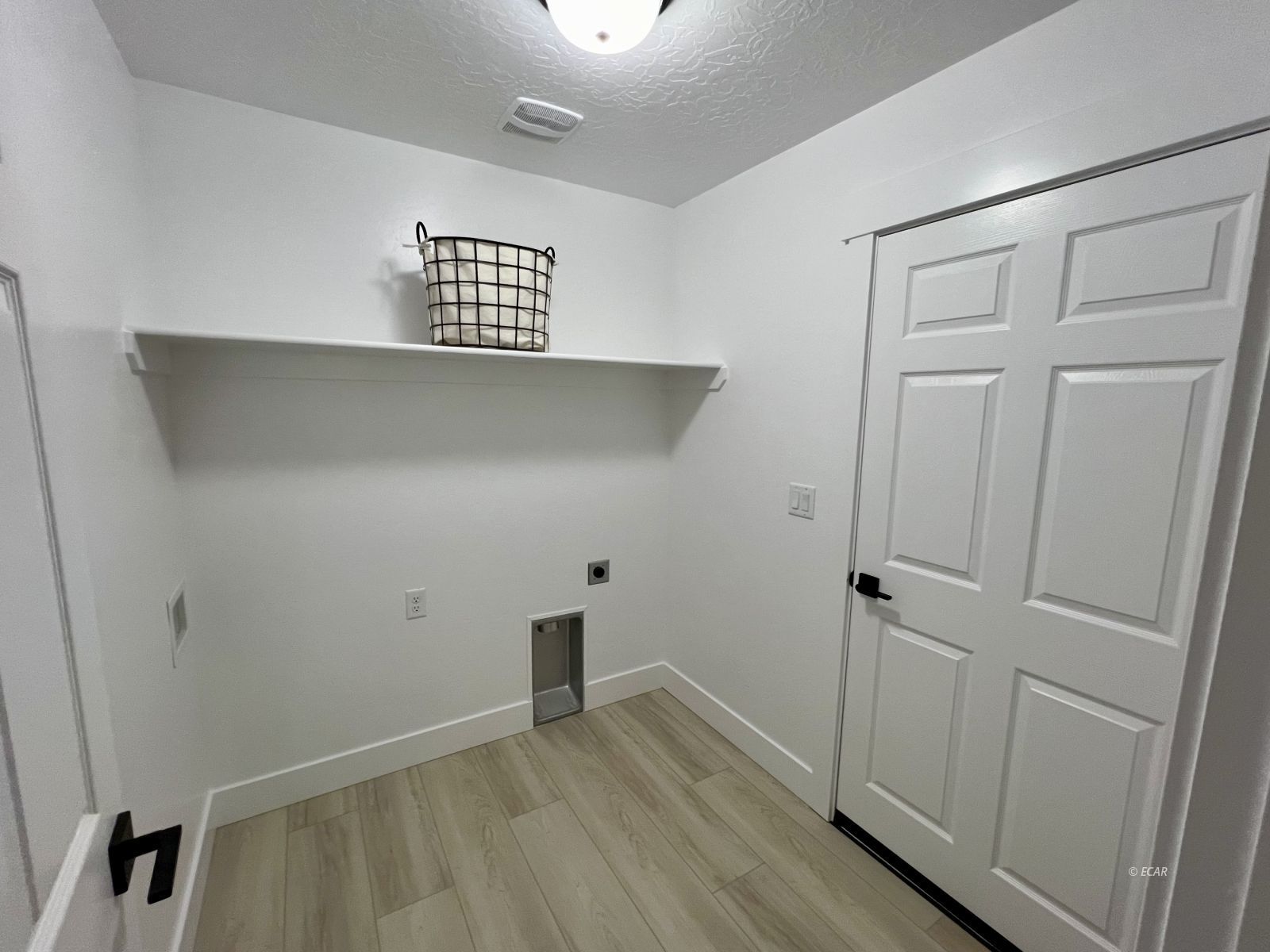 671 Alpine Drive Property Photo 25