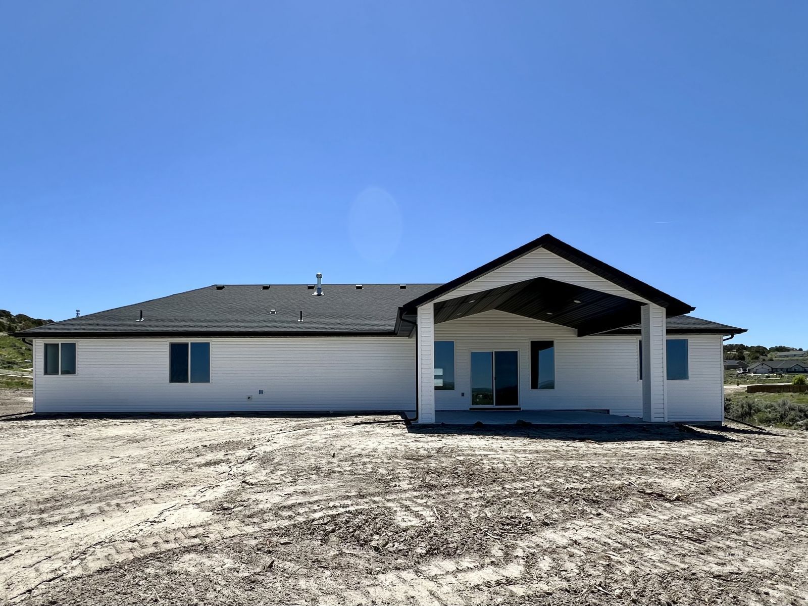 431 Country Club Plaza Property Photo 24