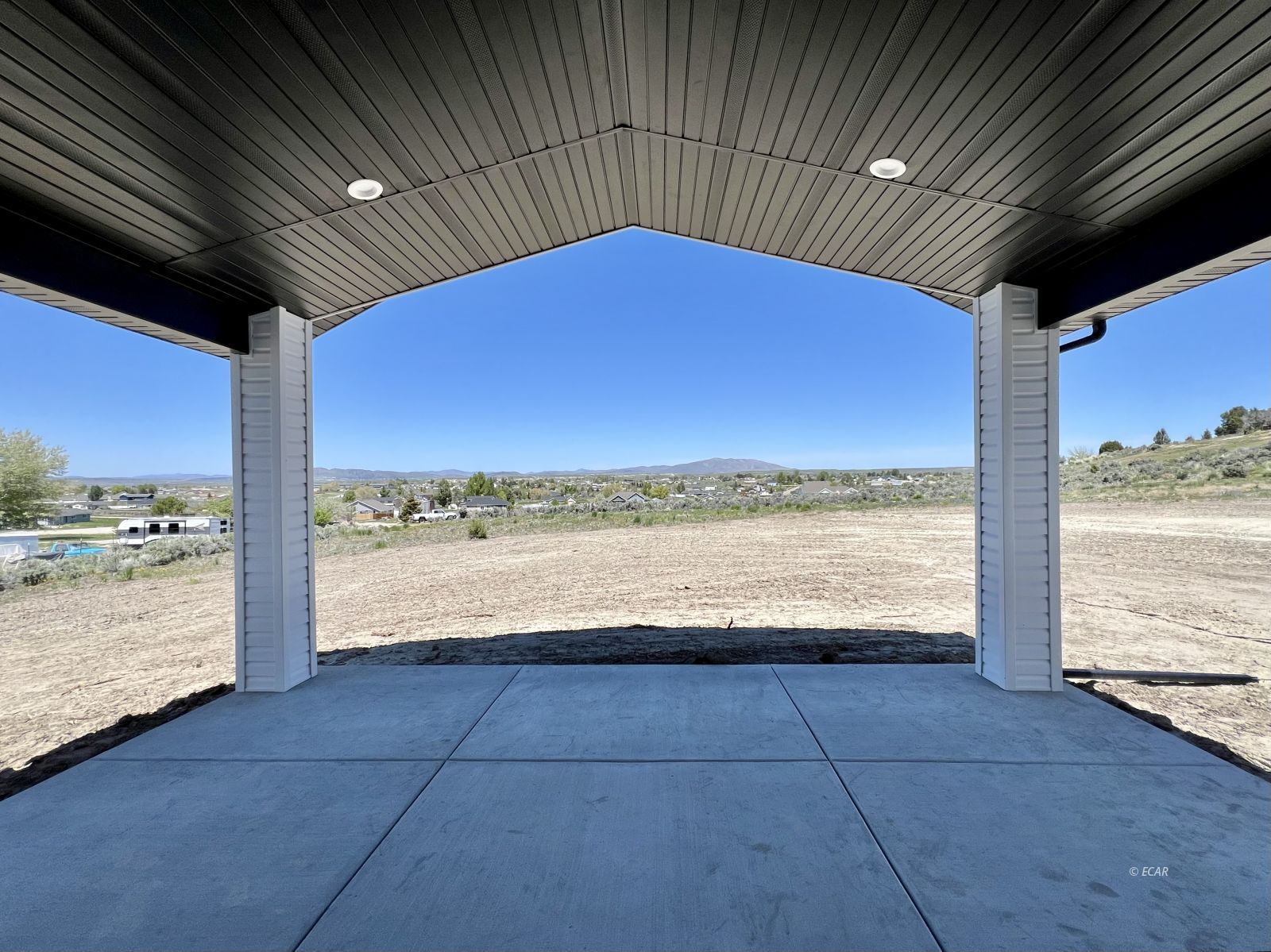 431 Country Club Plaza Property Photo 26