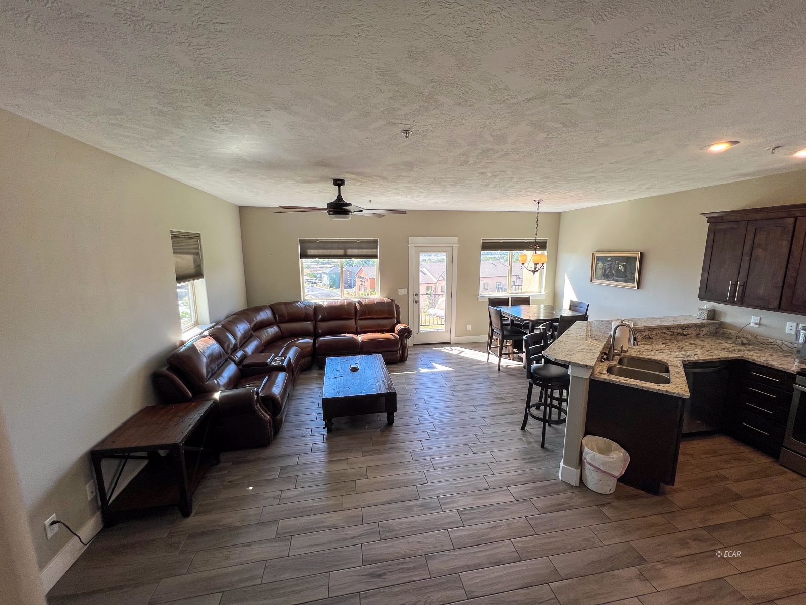 2428 Khoury Lane Property Photo 2
