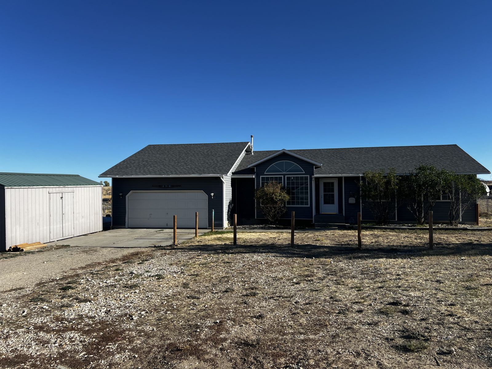 828 Thistle Drive Property Photo 2