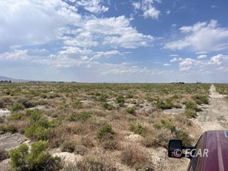 905 & 855 28th Street Property Photo 3