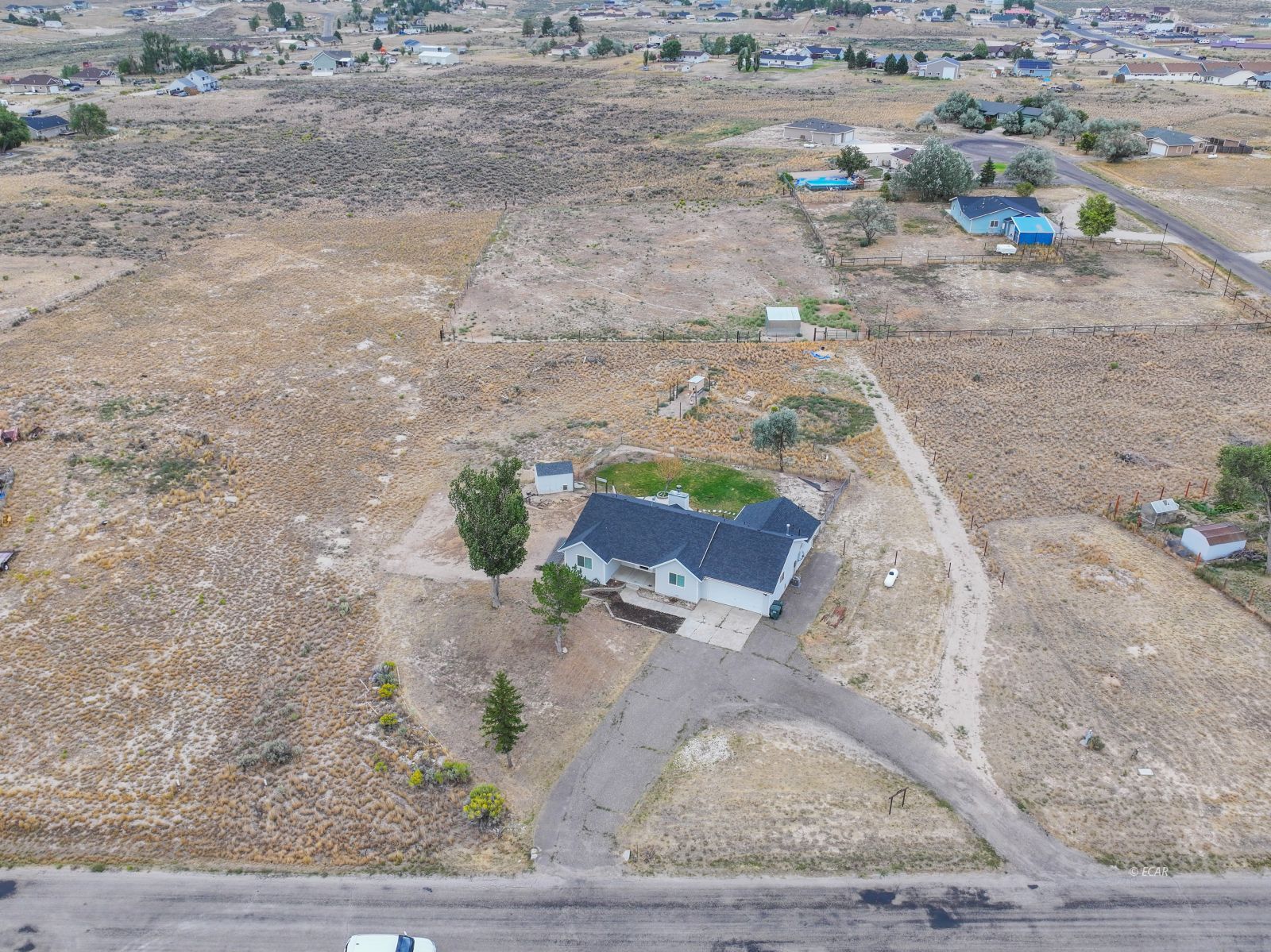 232 Flora Drive Property Photo 6
