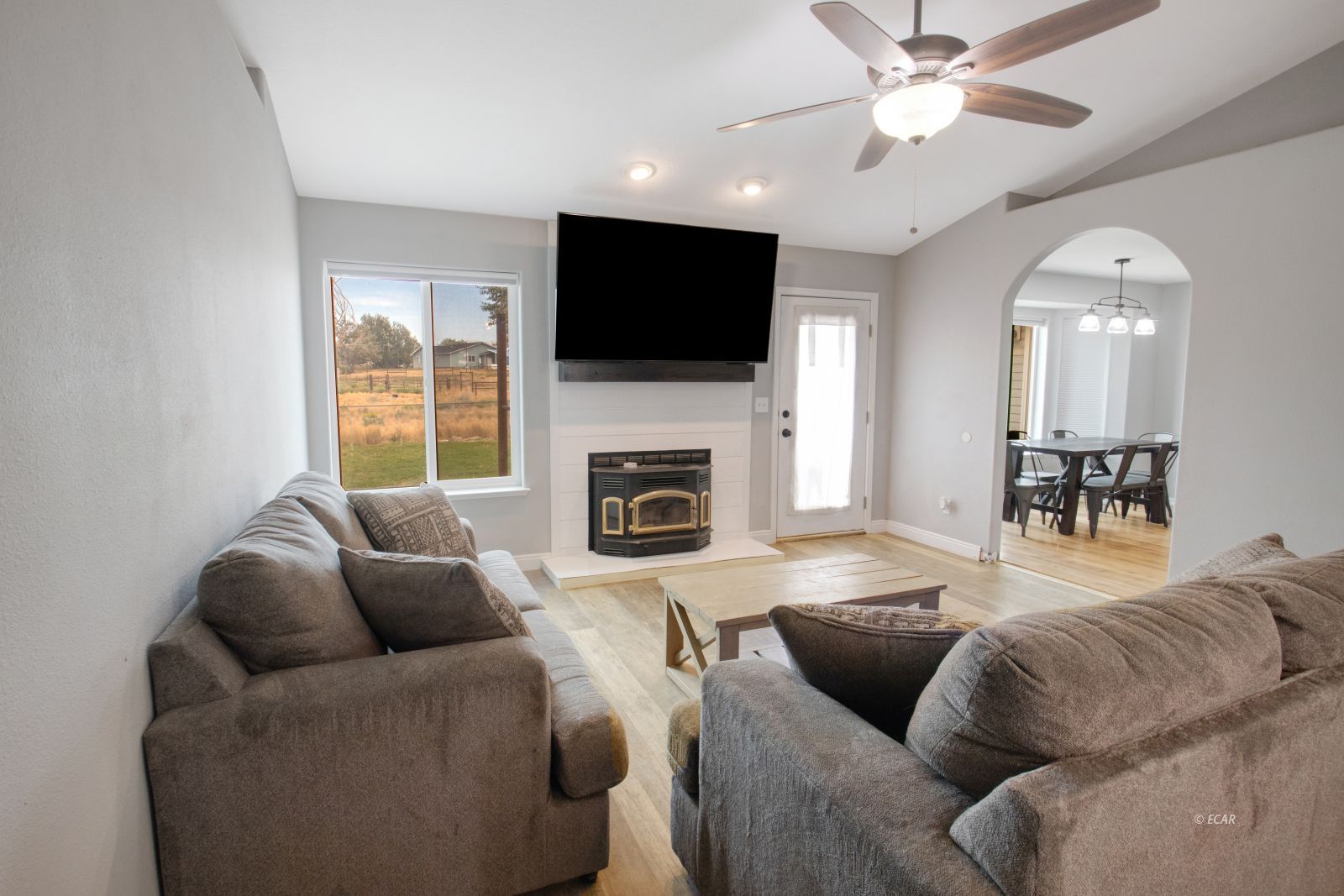 232 Flora Drive Property Photo 13
