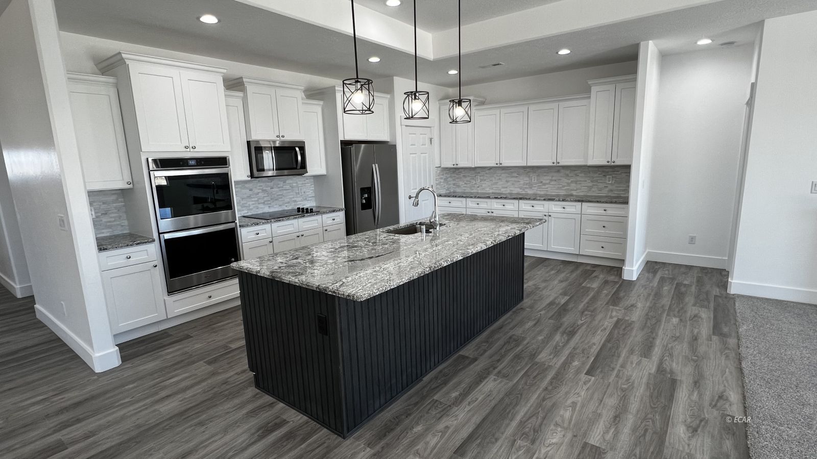 201 Palmers Court Property Photo 6