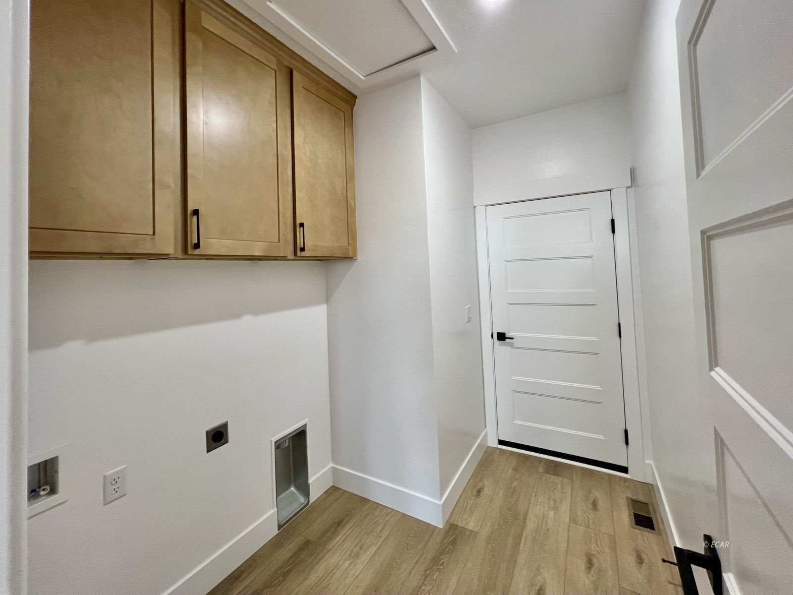 201 Palmers Court Property Photo 21