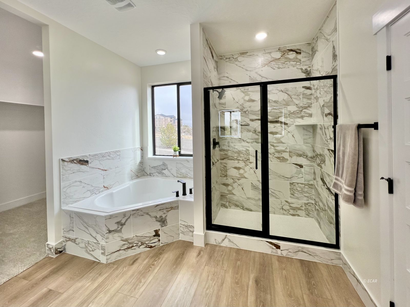 201 Palmers Court Property Photo 26