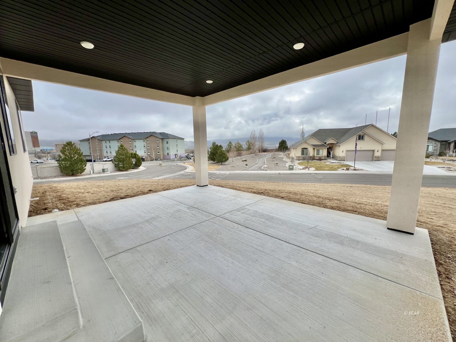 201 Palmers Court Property Photo 34