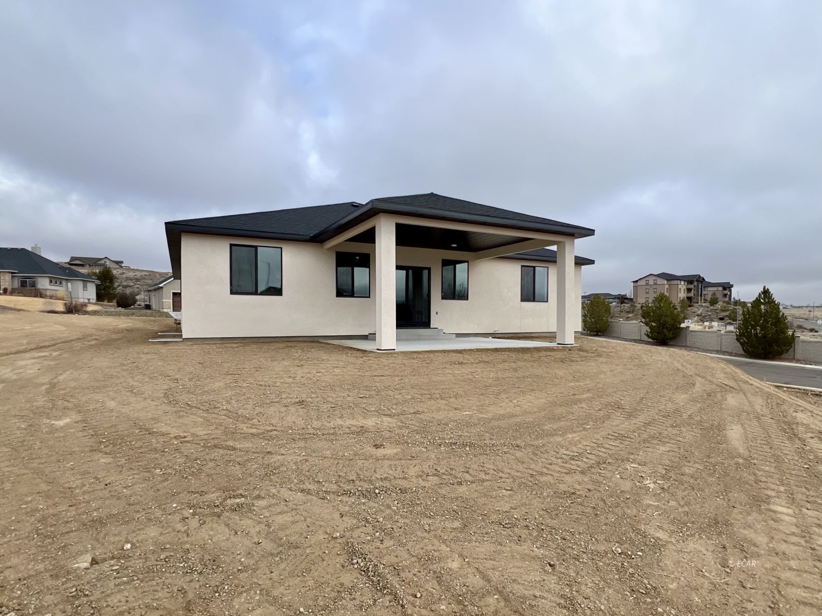 201 Palmers Court Property Photo 35