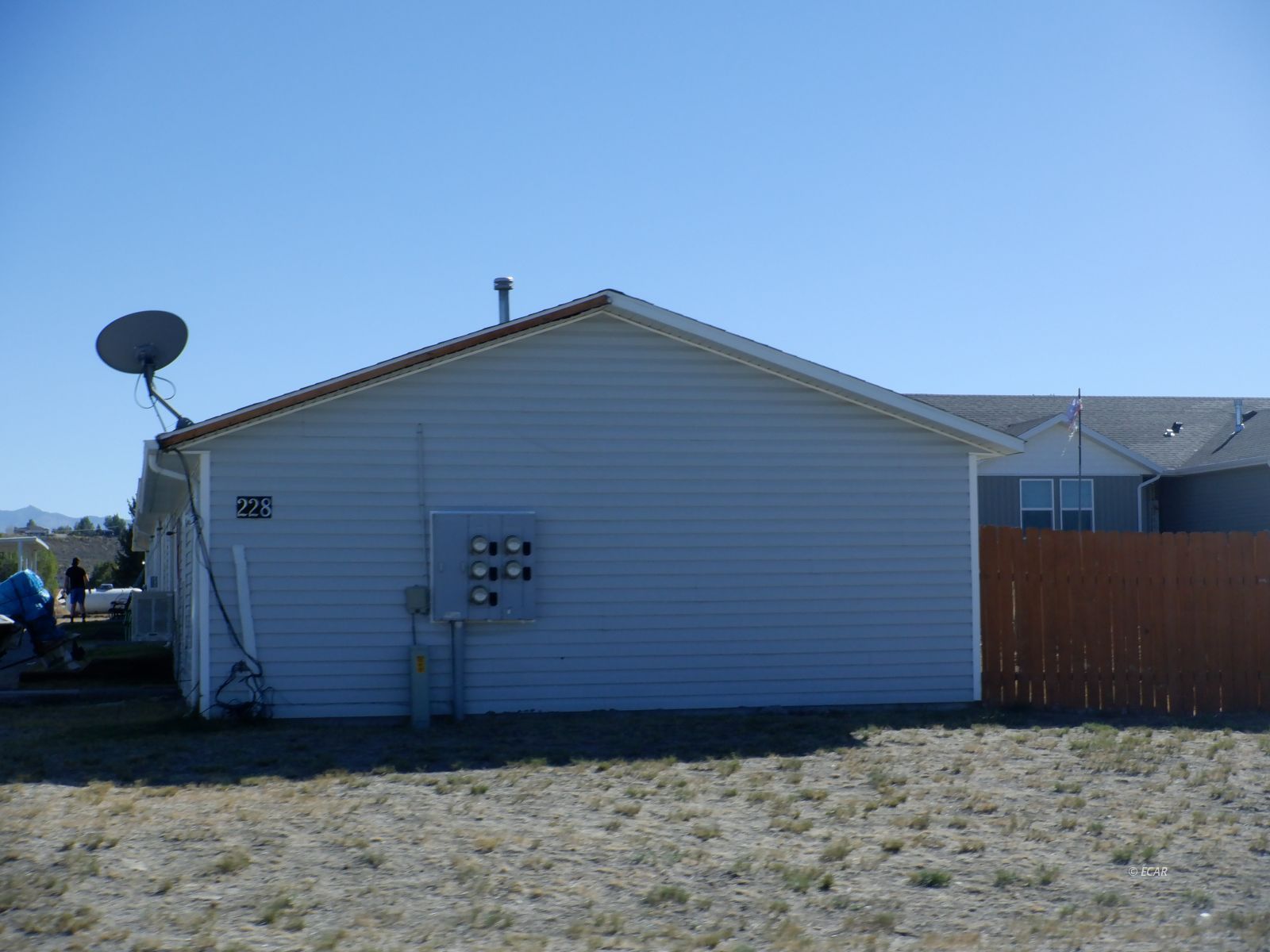 228 Spring Creek Parkway Property Photo 3