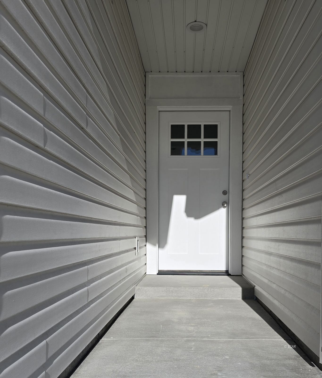 211 Spring Creek Parkway Property Photo 6
