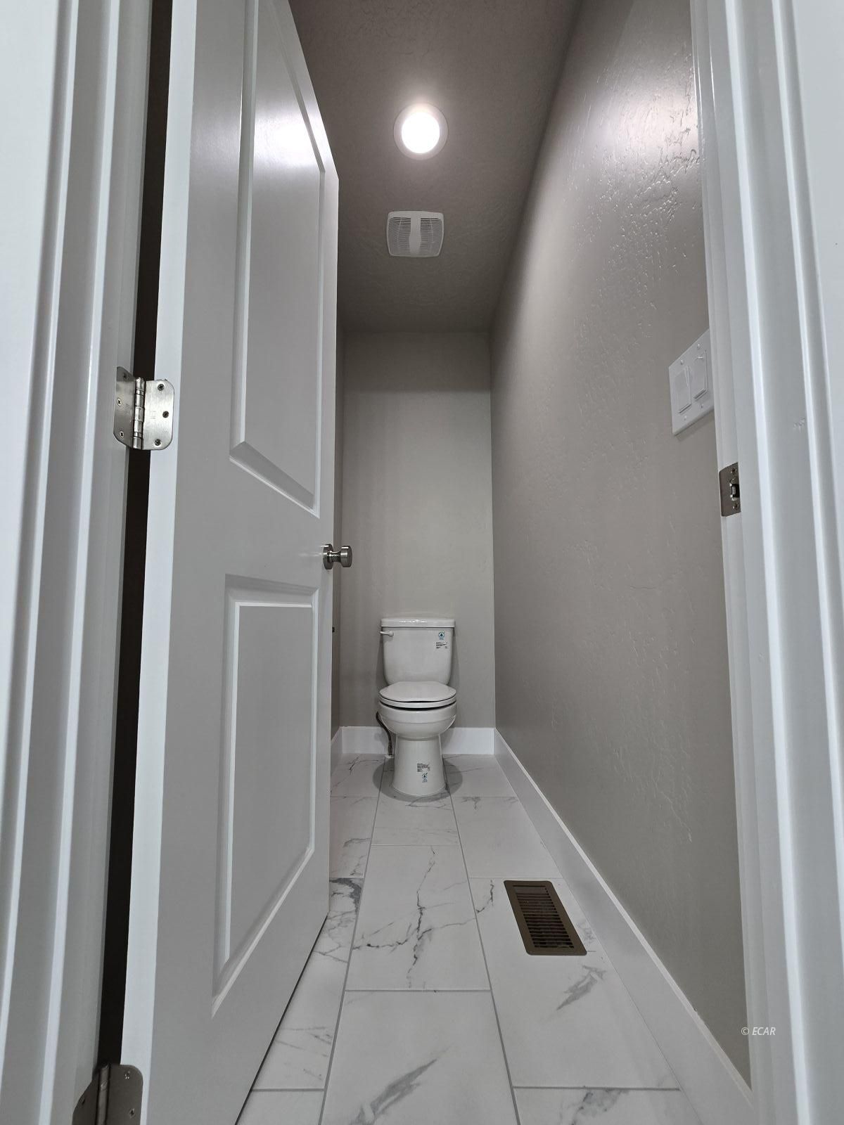 211 Spring Creek Parkway Property Photo 19