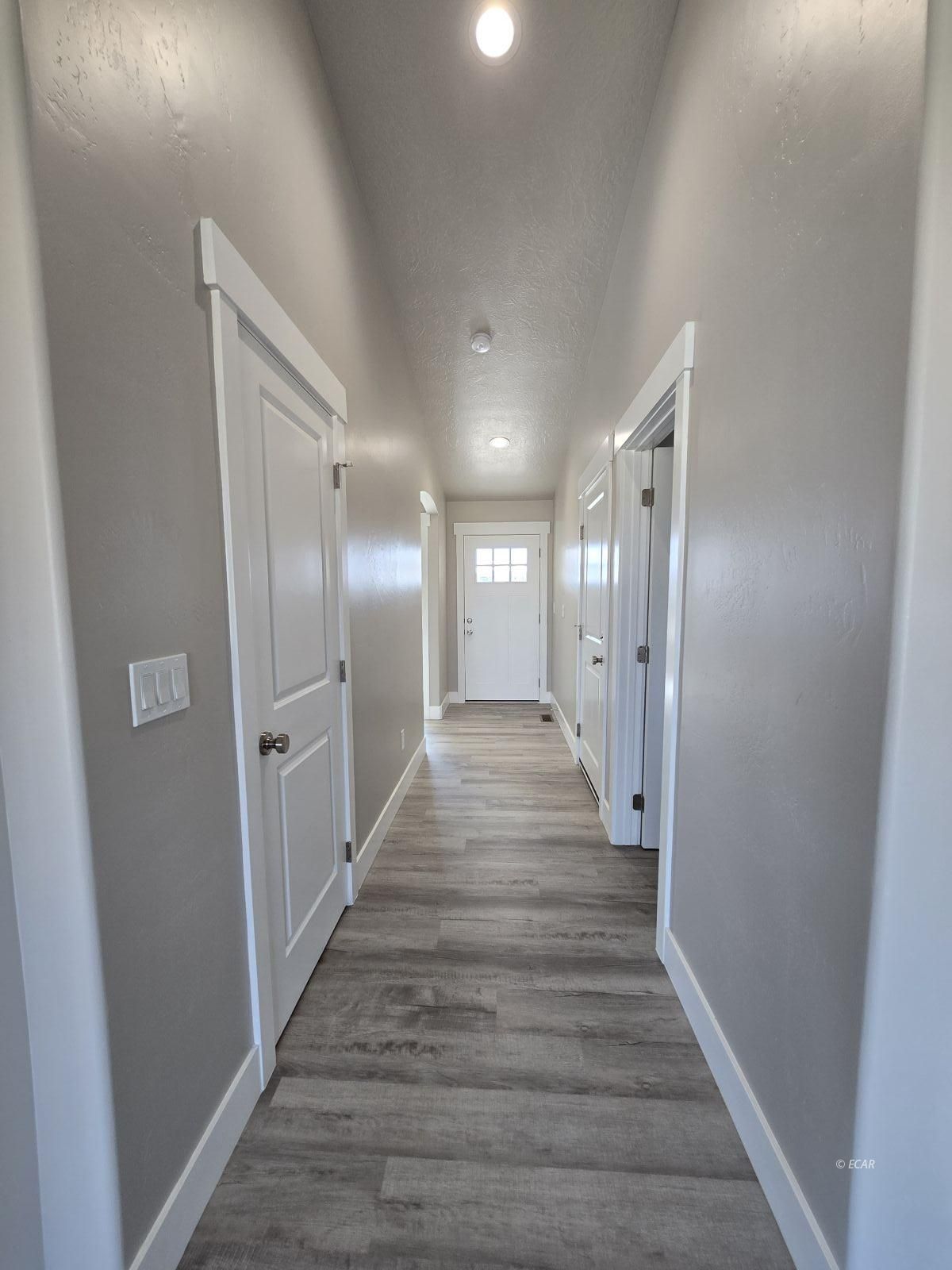 211 Spring Creek Parkway Property Photo 24