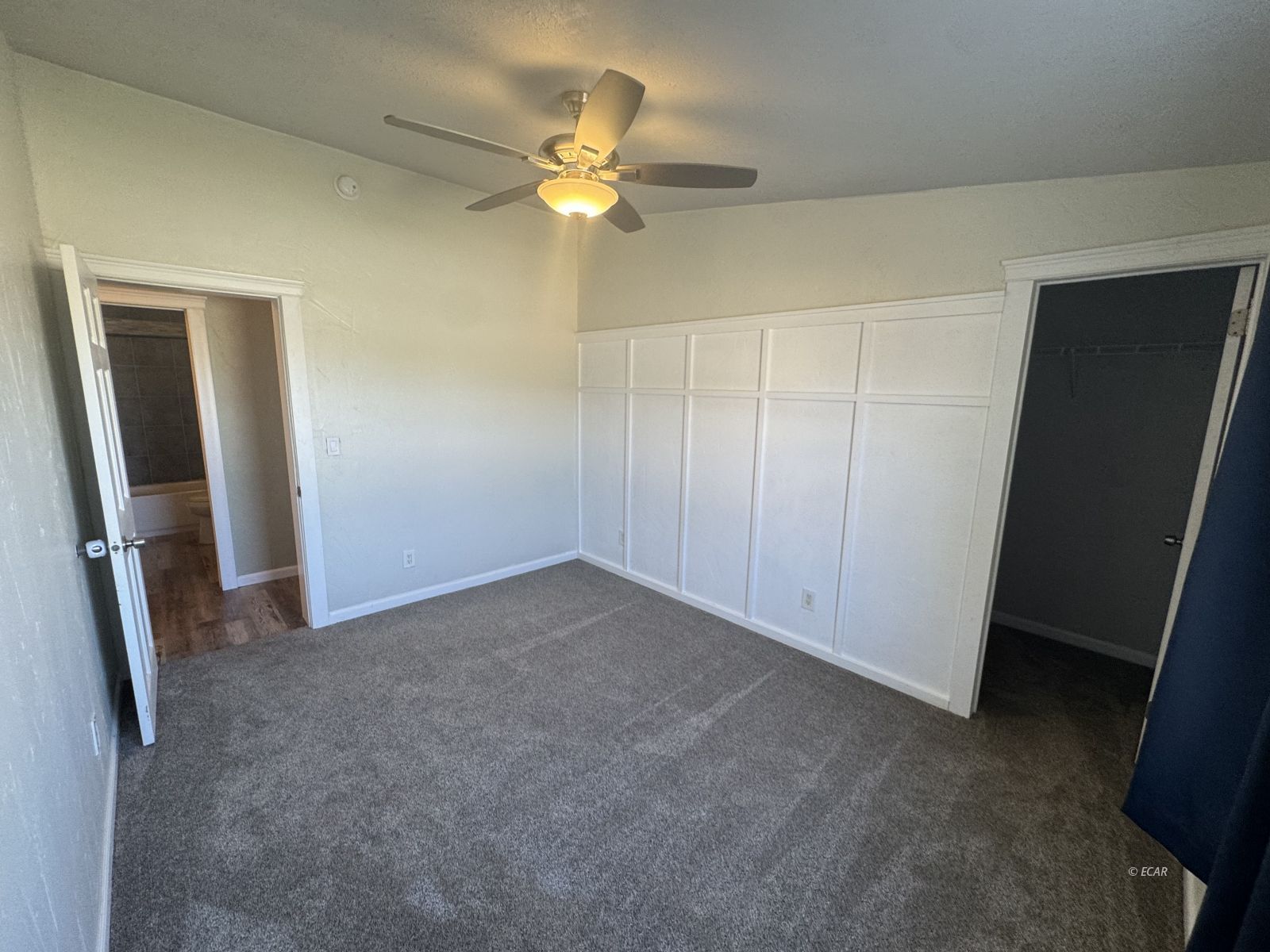 390 Oakshire Drive Property Photo 26