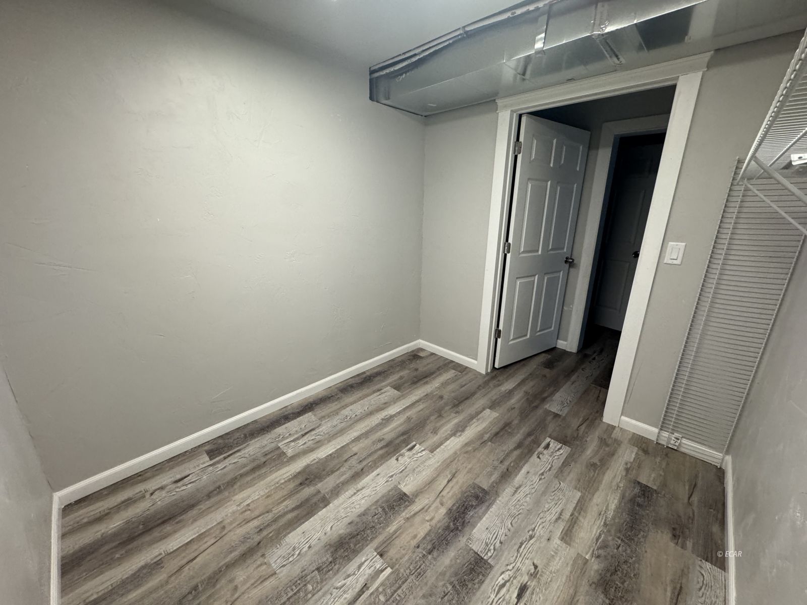 390 Oakshire Drive Property Photo 36