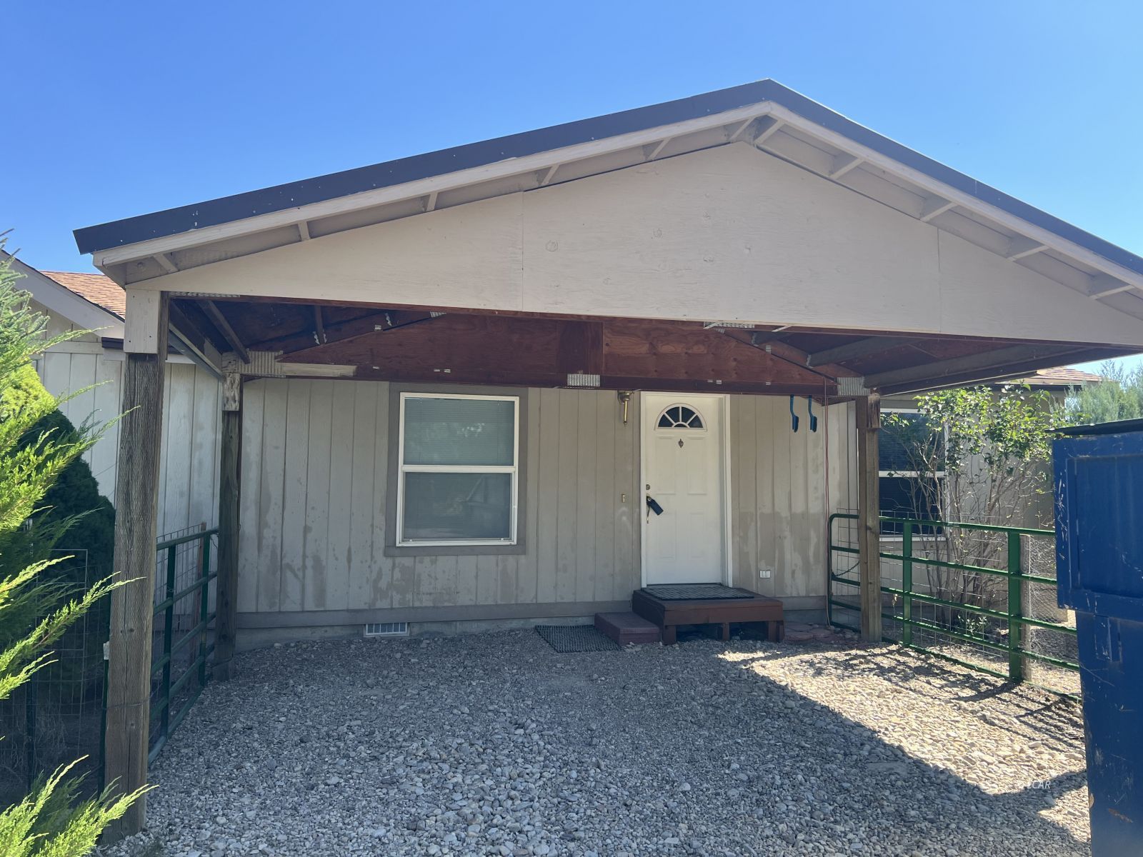 1353 Lakeview Drive Property Photo 7
