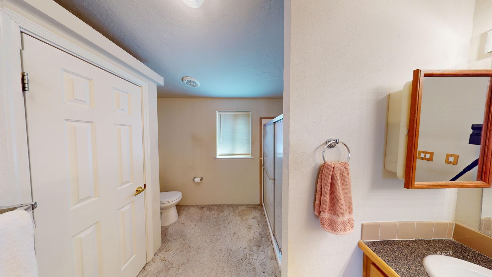 1353 Lakeview Drive Property Photo 21