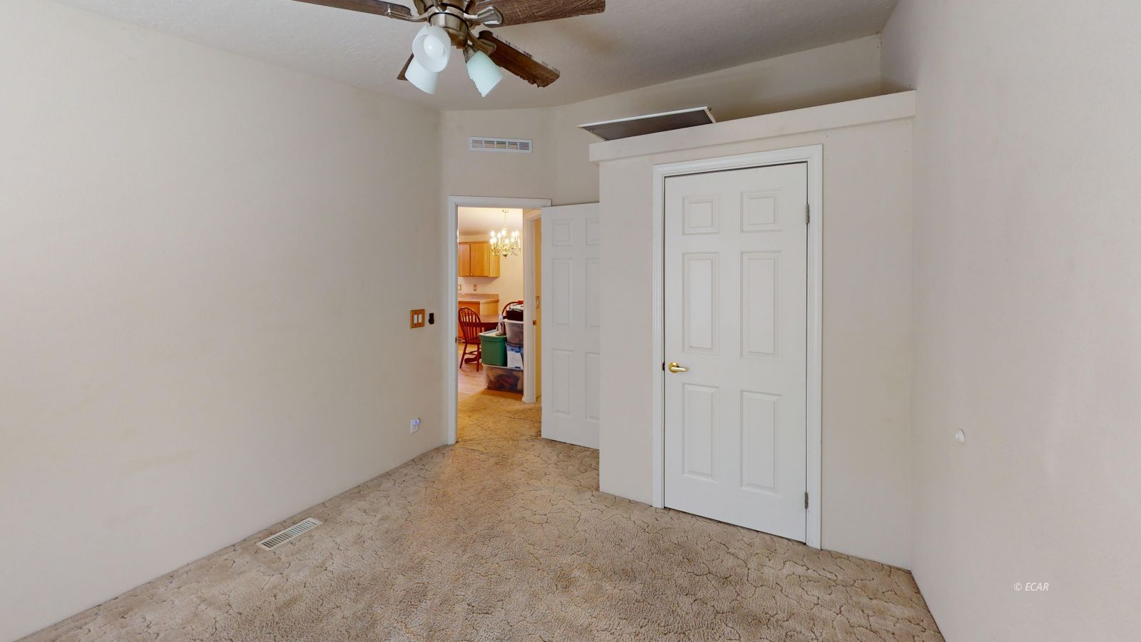 1353 Lakeview Drive Property Photo 27