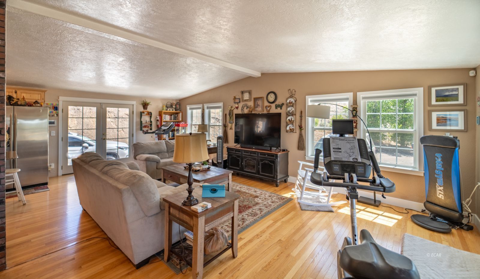 4759 Spear Street Property Photo 13