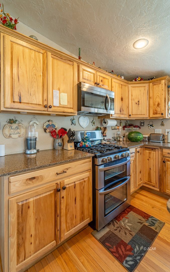 4759 Spear Street Property Photo 18
