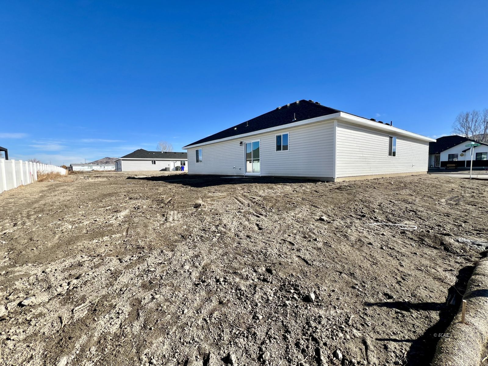 488 Flora Plaza Property Photo 26