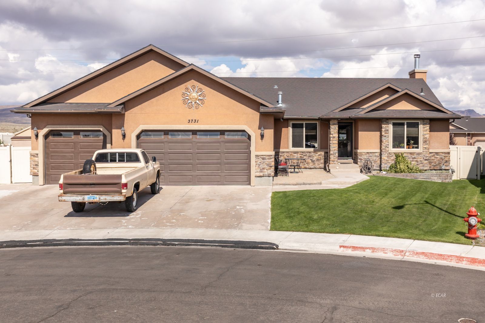 3731 Braden Way Property Photo 4