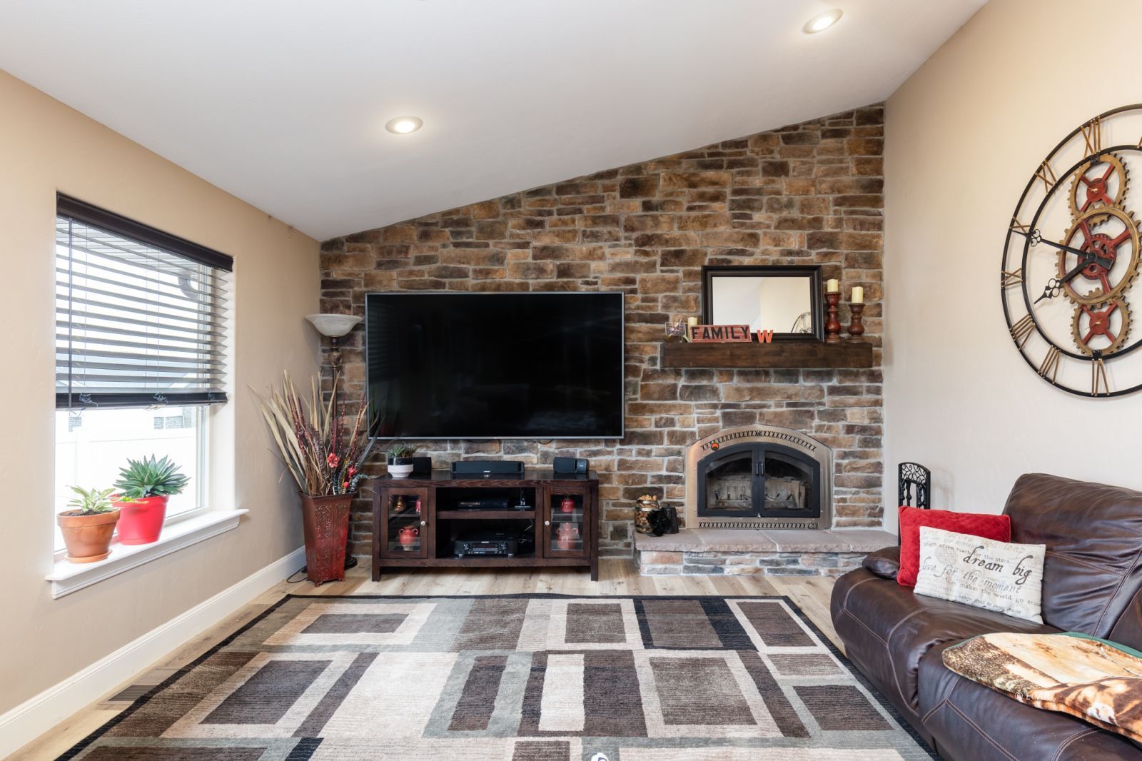 3731 Braden Way Property Photo 10