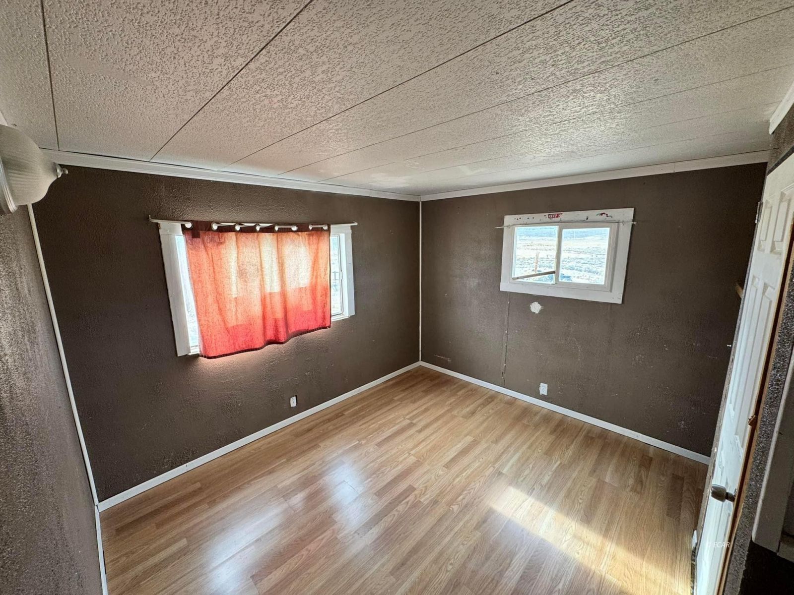 703 Meadow View Drive Property Photo 9