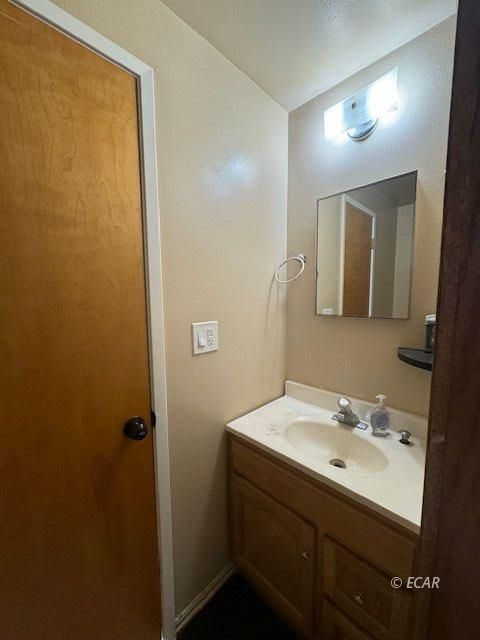 2060 Golf Drive Property Photo 18