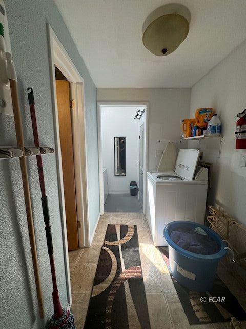 2060 Golf Drive Property Photo 21