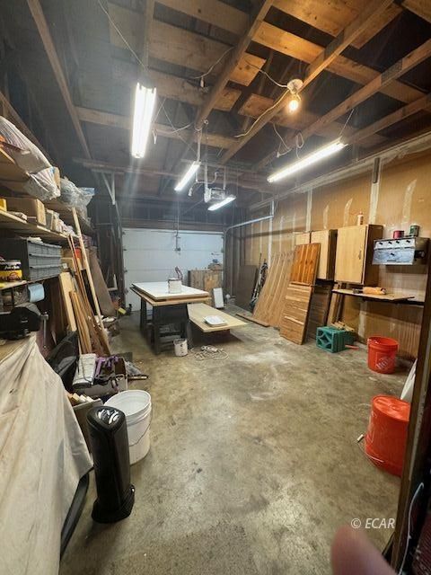 2060 Golf Drive Property Photo 22