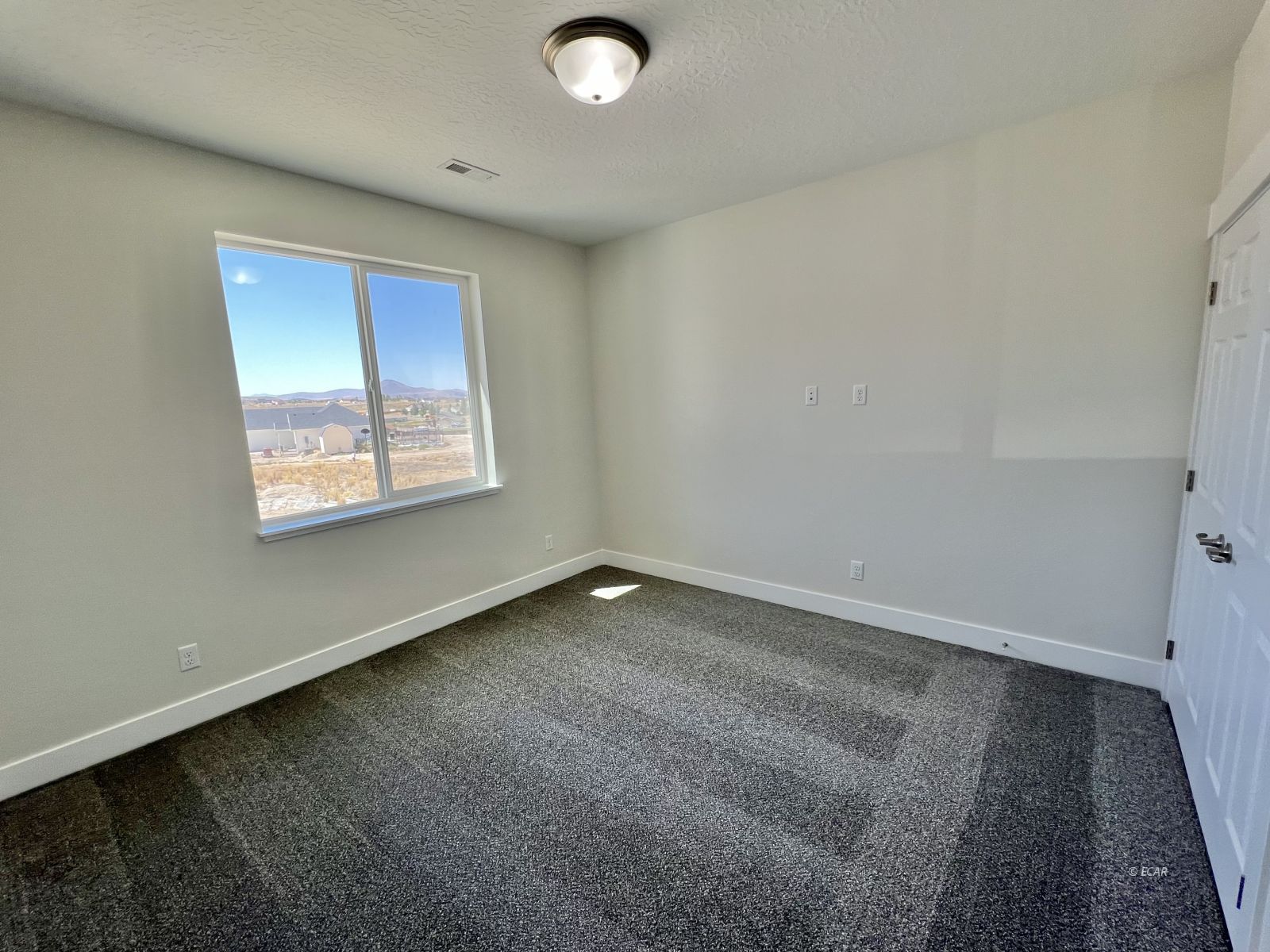 2686 Mesquite Way Property Photo 18
