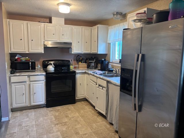 1038 Cosgrave Street Property Photo 8
