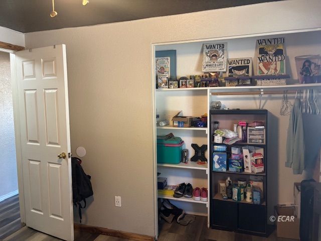 1038 Cosgrave Street Property Photo 14