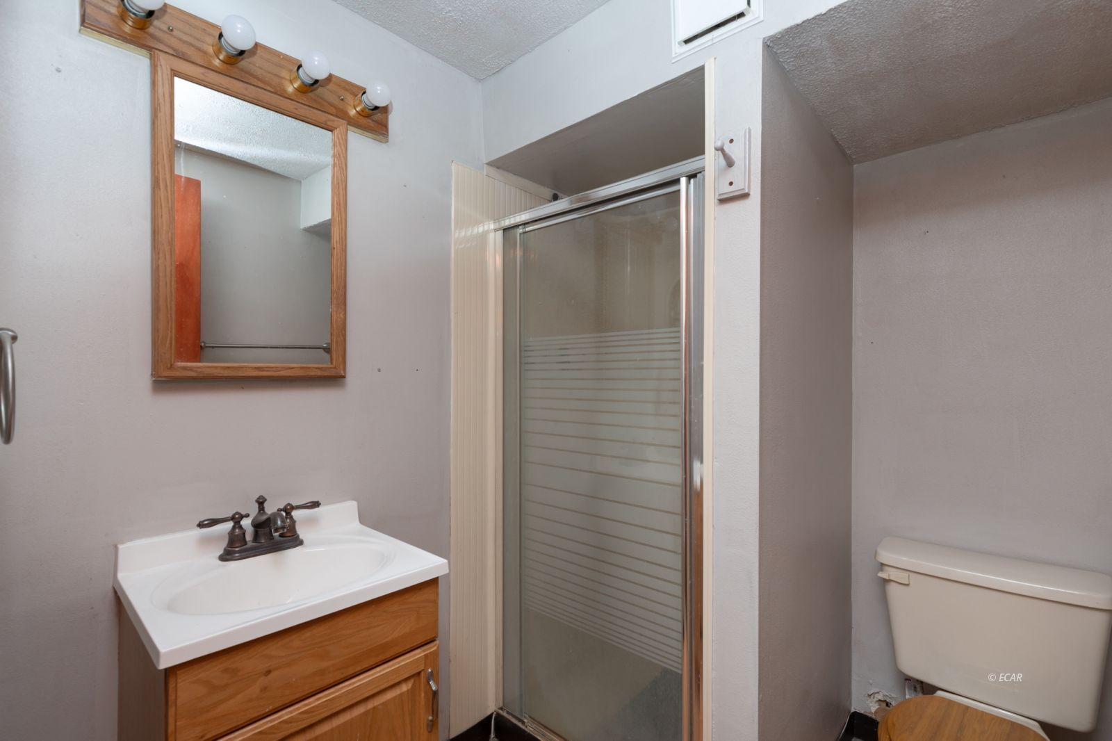 319 Blakeland Drive Property Photo 22
