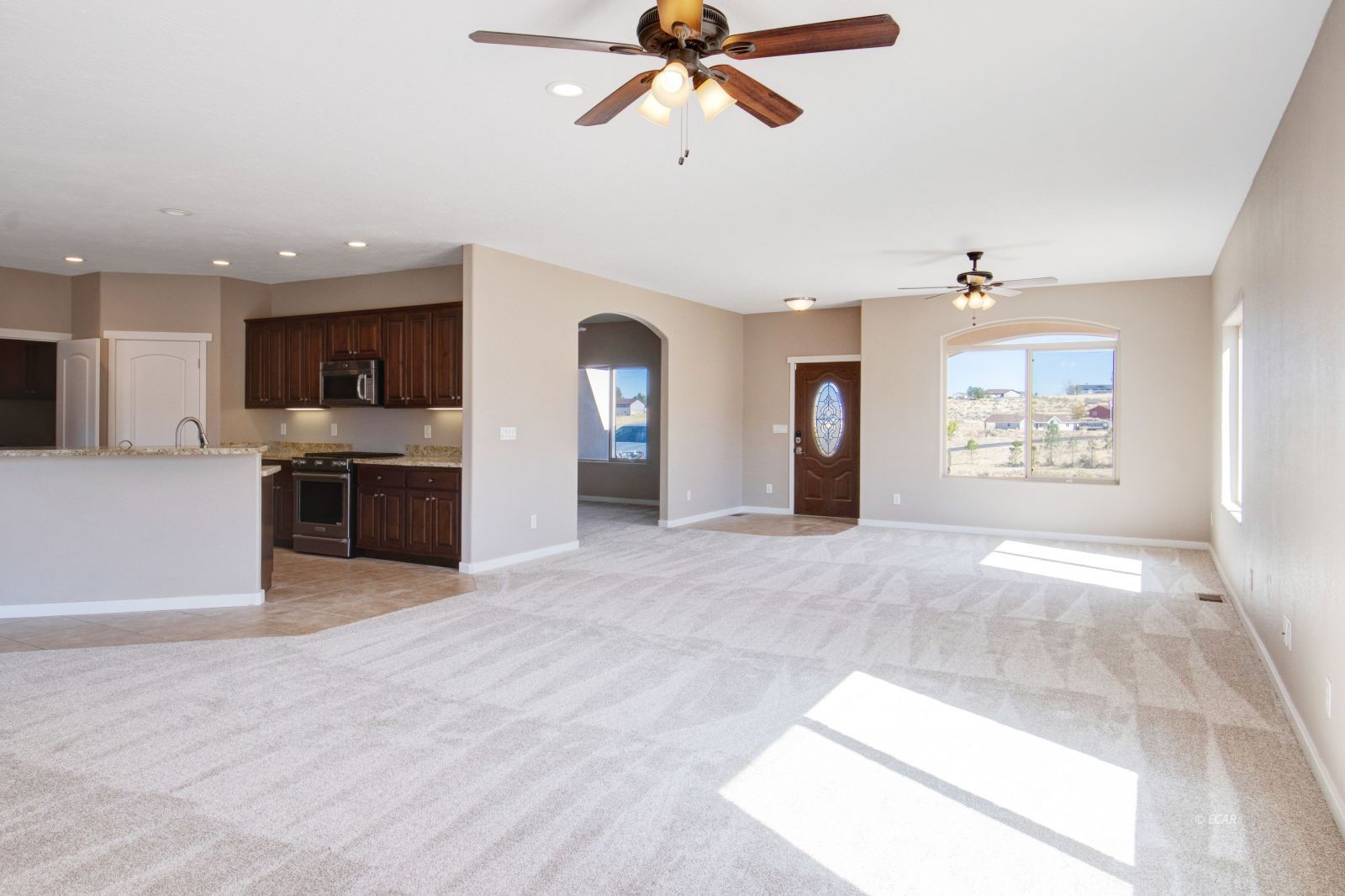 957 Blue Jay Drive Property Photo 4
