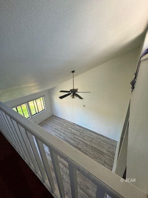 3306 Enfield Avenue Property Photo 15