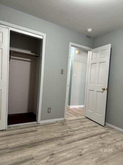 3306 Enfield Avenue Property Photo 24