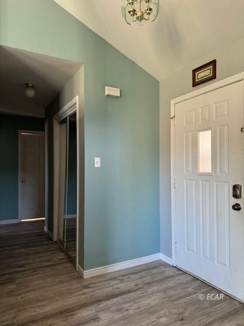 3306 Enfield Avenue Property Photo 27