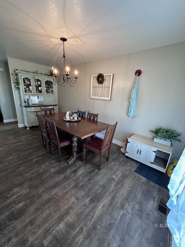 356 Lawndale Drive Property Photo 8