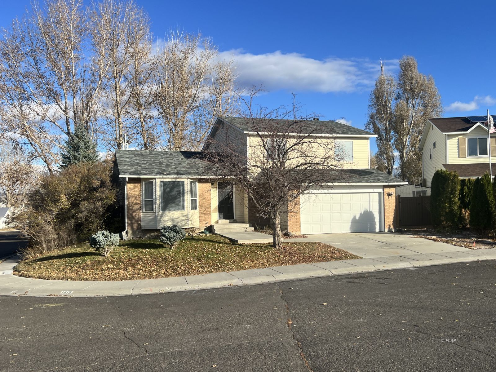 1415 Connolly Drive Property Photo 2