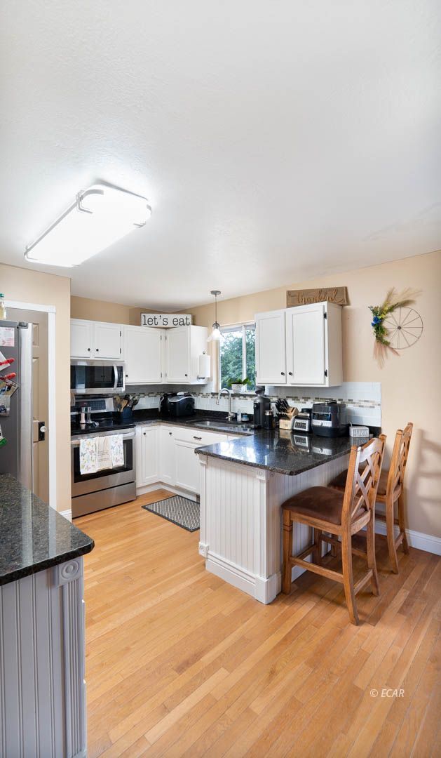 1609 Crestwood Drive Property Photo 11