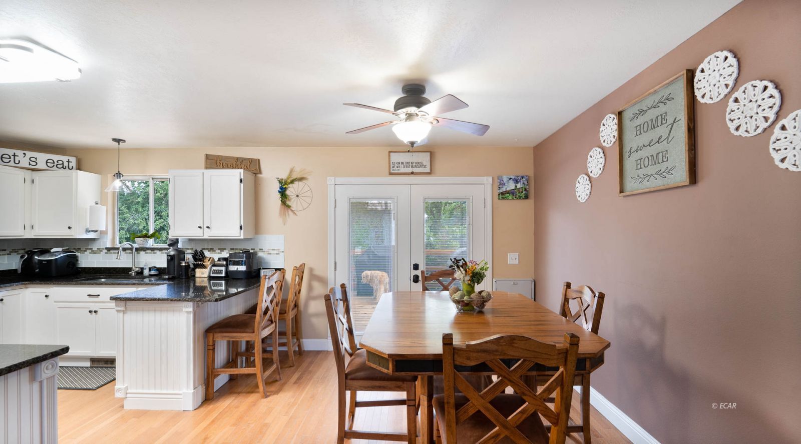 1609 Crestwood Drive Property Photo 14