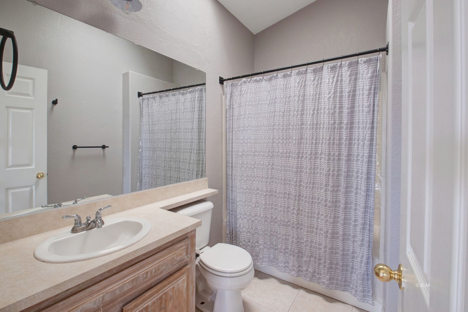 725 Diamondback Drive Property Photo 17